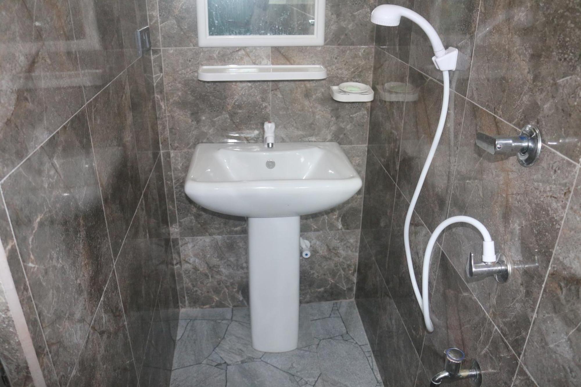 Dinuli Home Stay Ahungalla Dış mekan fotoğraf